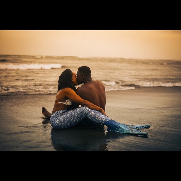 Hello Posh Family! - Picture 2 of 3